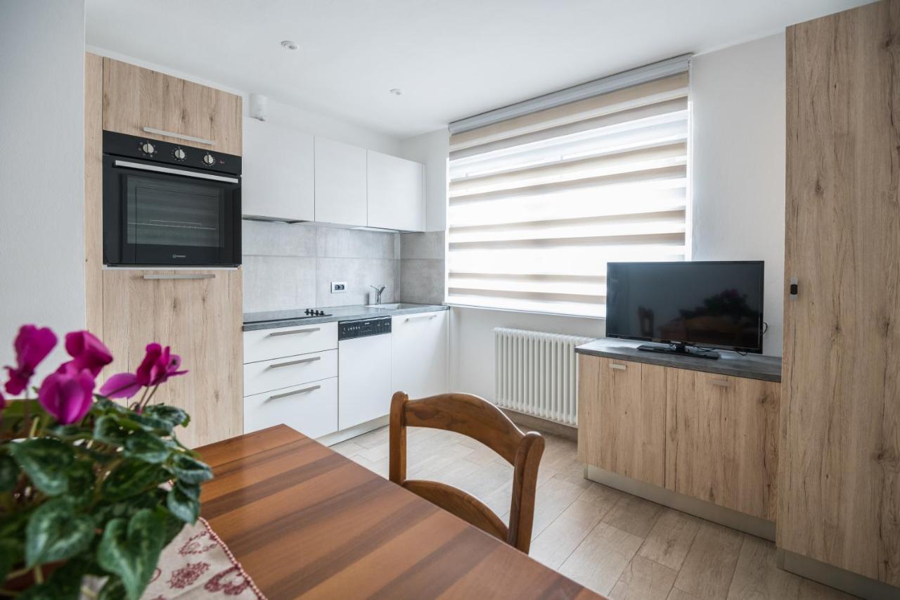 Piccola Cesa Apartments Канацеи Экстерьер фото